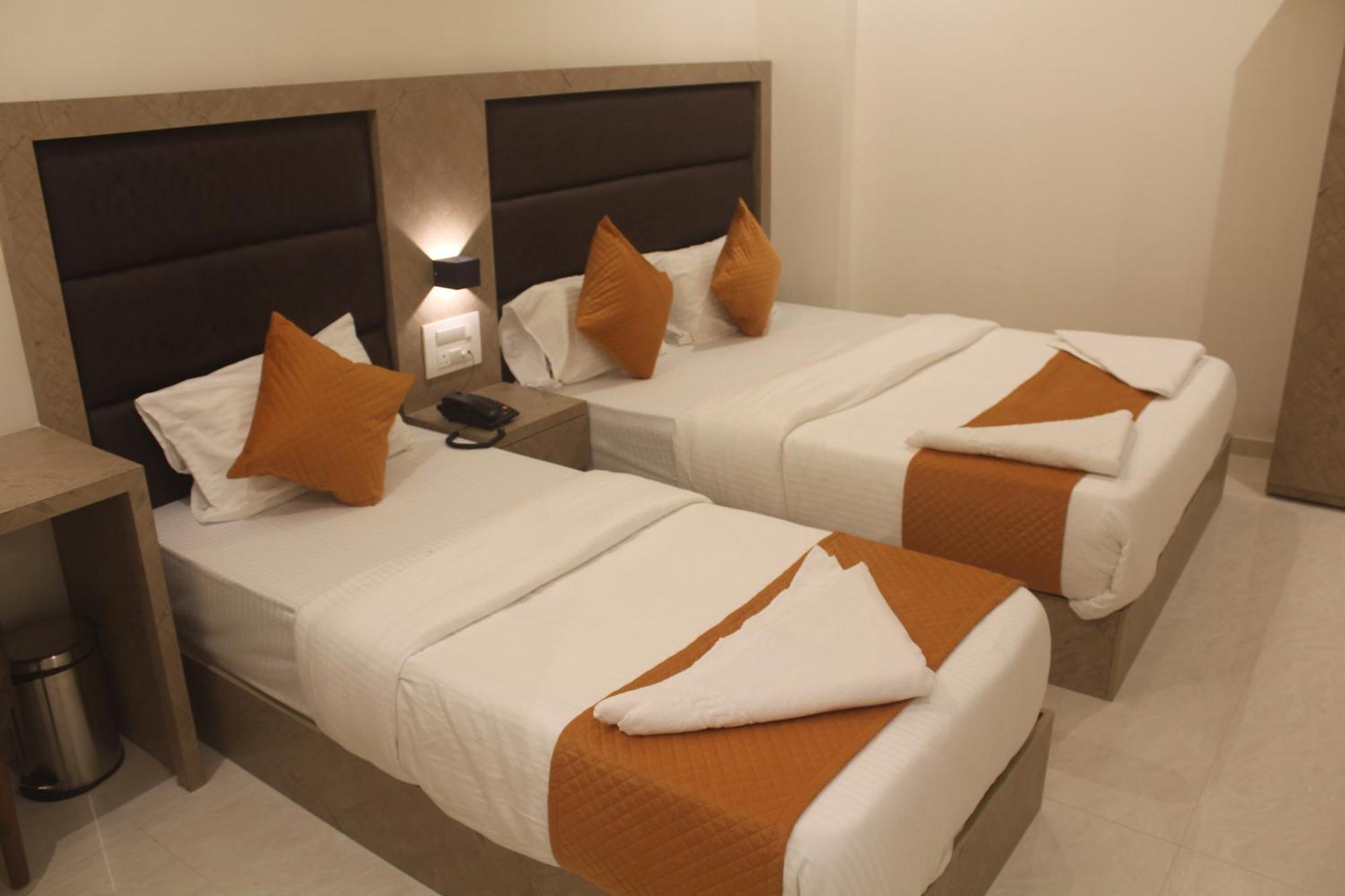 Hotel Metro Inn Mumbai Exterior photo