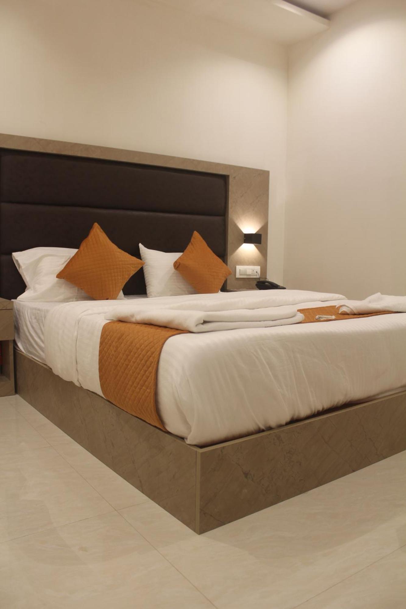 Hotel Metro Inn Mumbai Exterior photo