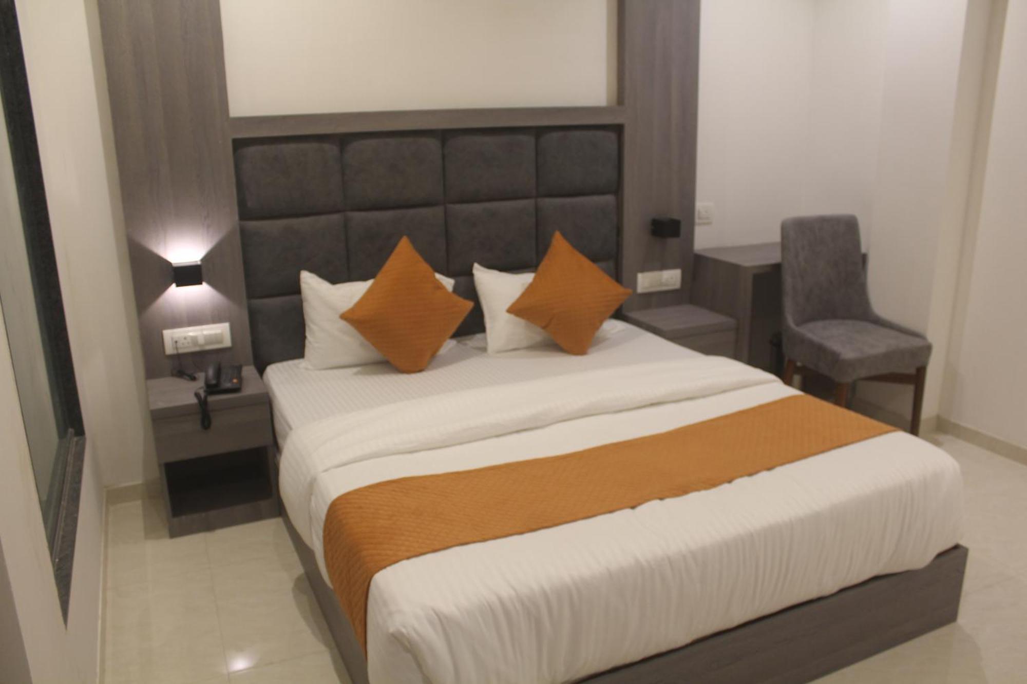 Hotel Metro Inn Mumbai Exterior photo