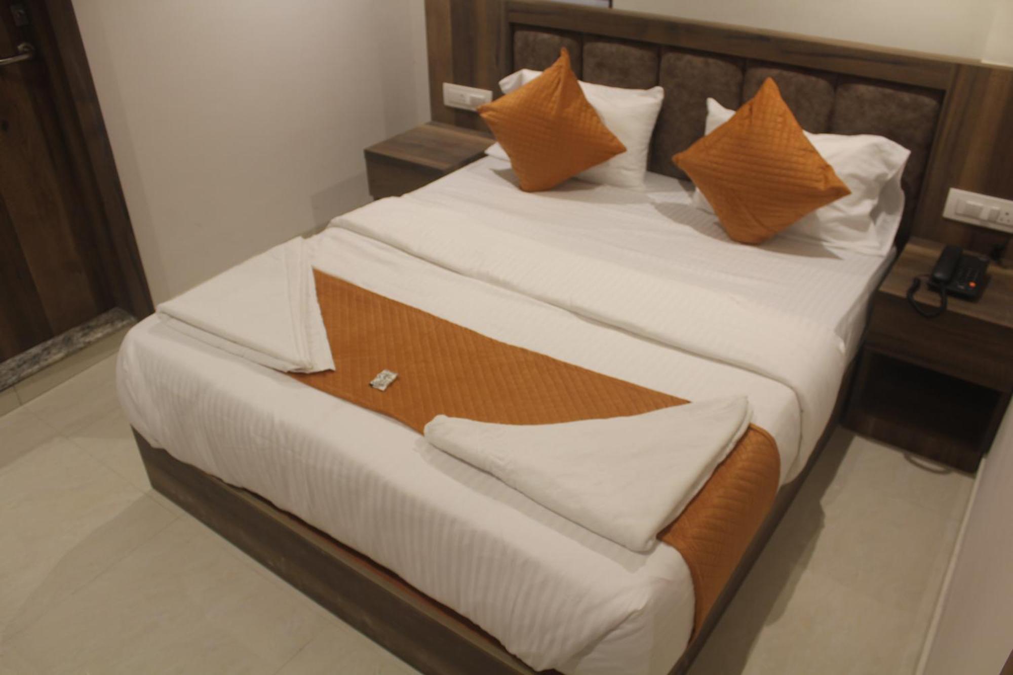 Hotel Metro Inn Mumbai Exterior photo