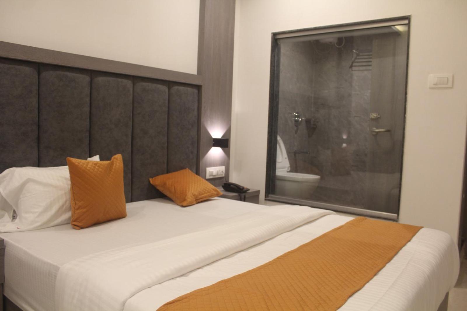Hotel Metro Inn Mumbai Exterior photo