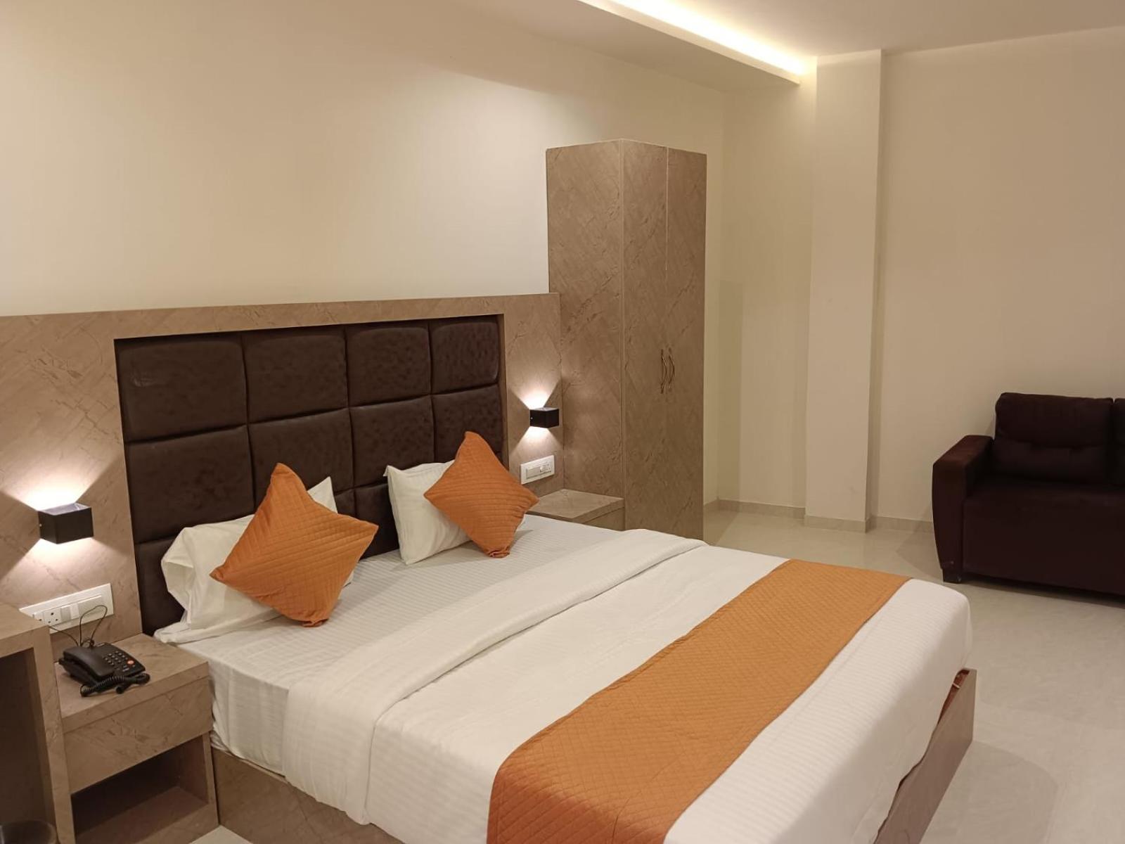 Hotel Metro Inn Mumbai Exterior photo