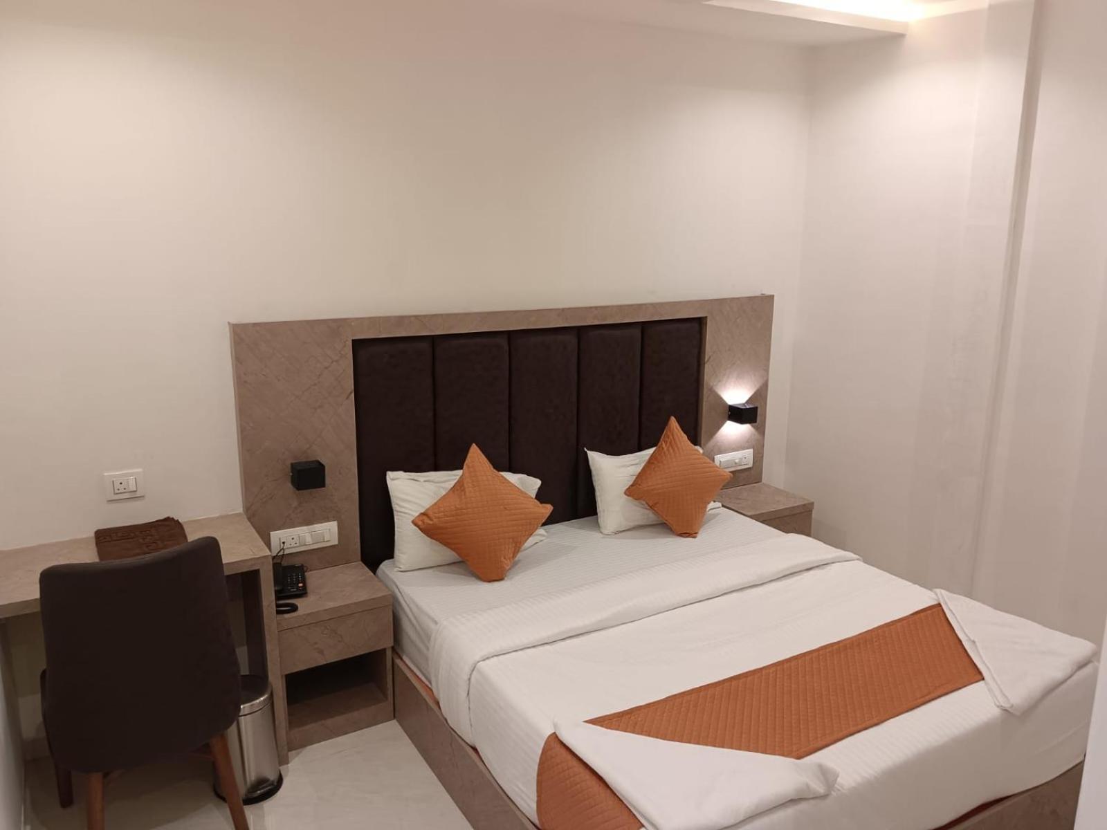 Hotel Metro Inn Mumbai Exterior photo