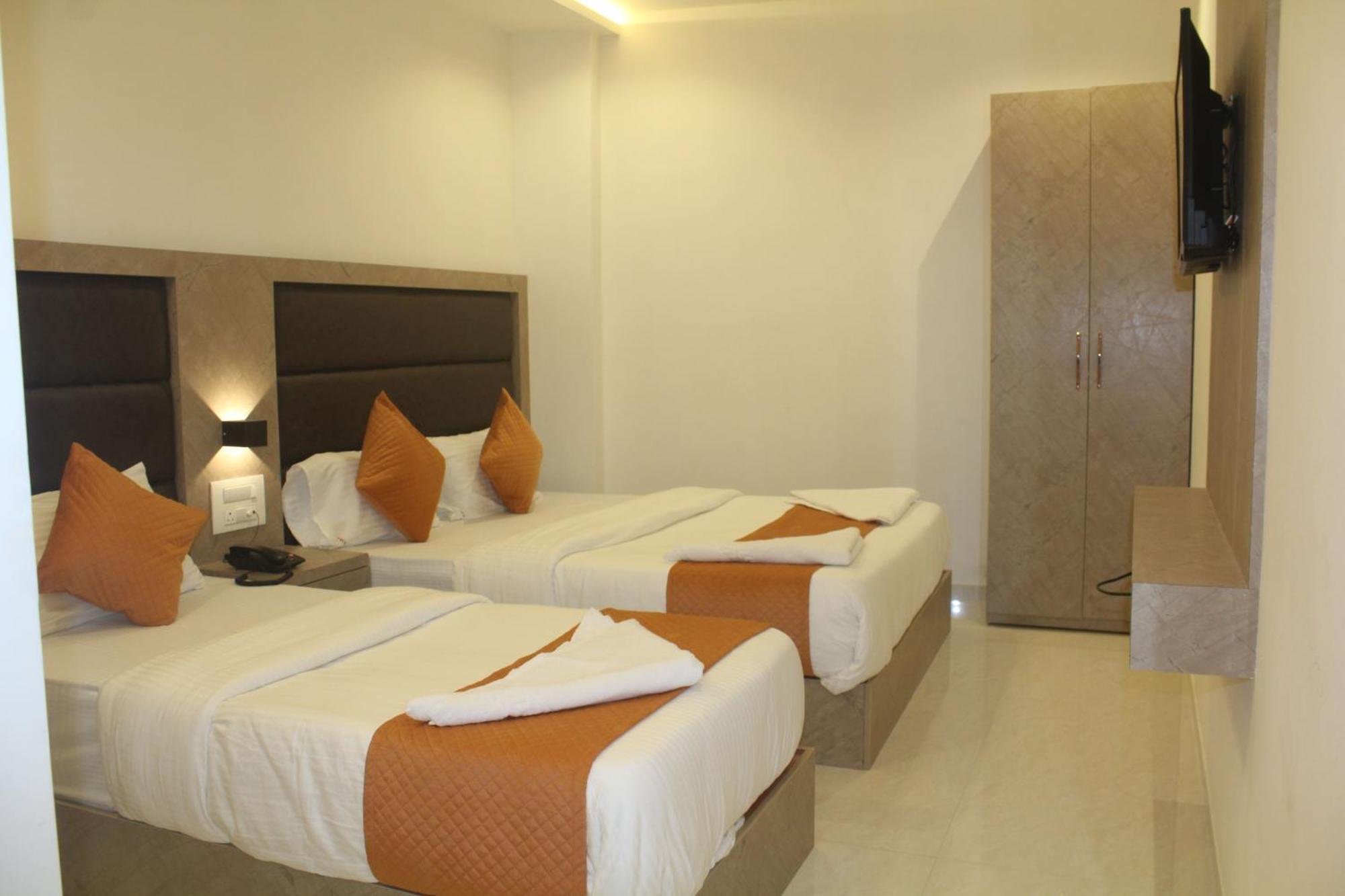 Hotel Metro Inn Mumbai Exterior photo