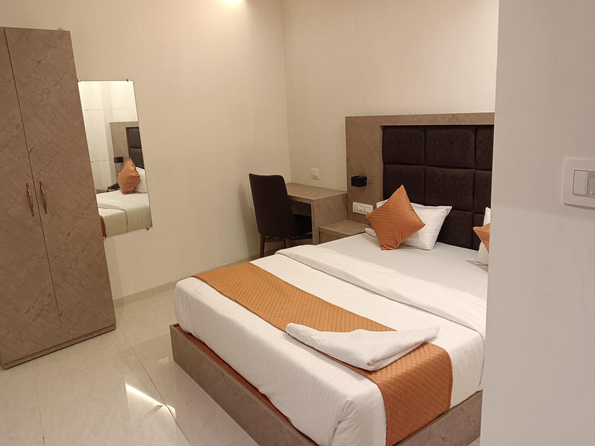 Hotel Metro Inn Mumbai Exterior photo